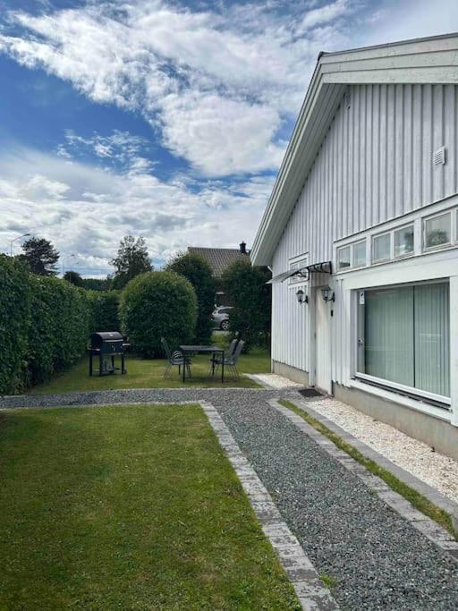 Studiolaegenhet I Hoega Kusten Ullanger Exteriör bild